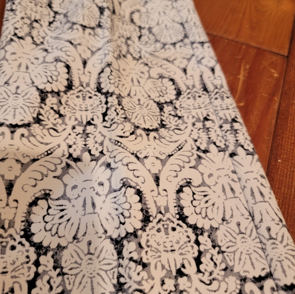 Elliott Lauren pants, size 6 - Picture 2 of 6